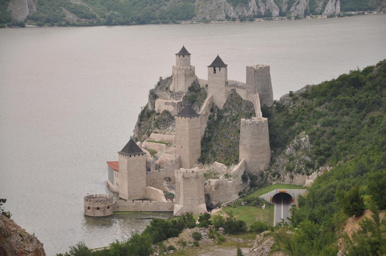 Vila Stara Kovacnica Golubac Exteriér fotografie