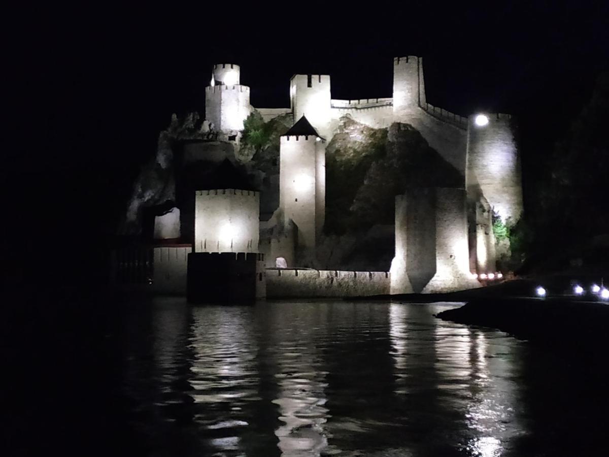 Vila Stara Kovacnica Golubac Exteriér fotografie